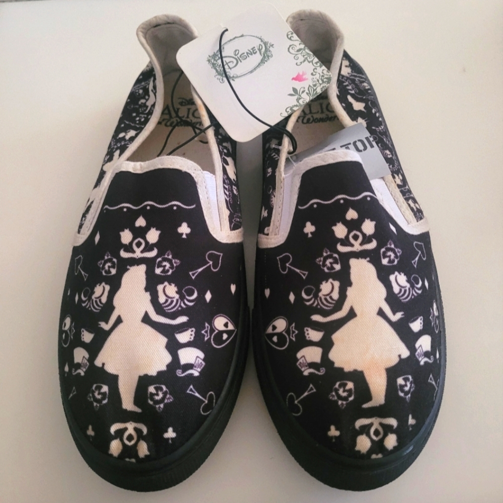 Hot Topic Black and White Sneakers
